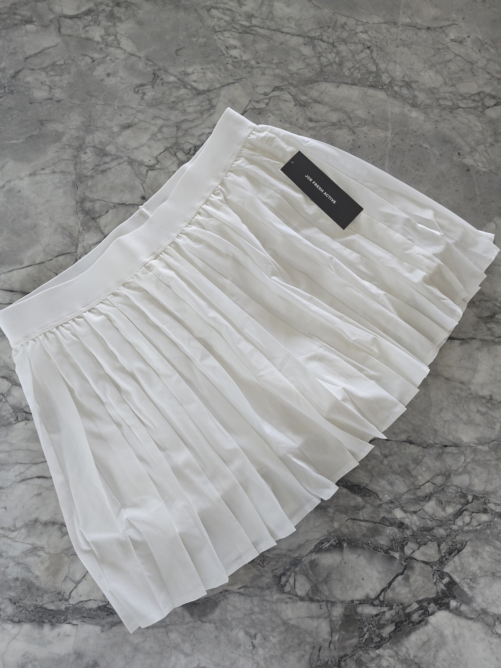 Joe Fresh White Pleated Golf or Tennis Skirt - Brand New